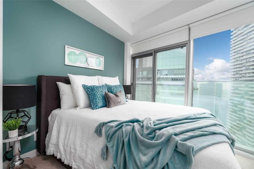 New Superior Lakeview Luxury 3-Bedroom Suite On 48 Floor Toronto Ngoại thất bức ảnh